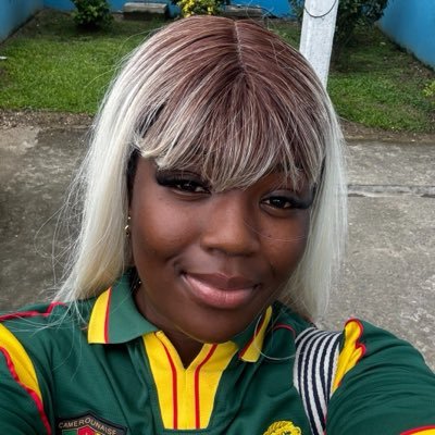 ‘𝒮𝑜𝒻𝓉 𝒲𝑜𝓂𝒶𝓃…’'s profile picture