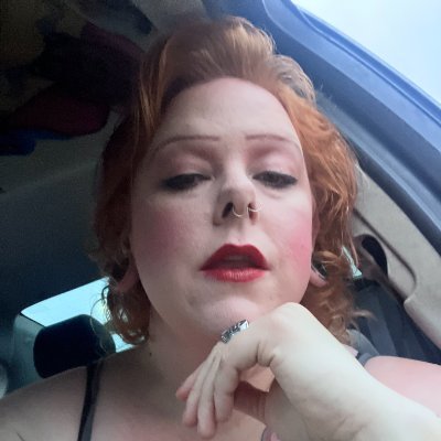 katiesaurus777's profile picture