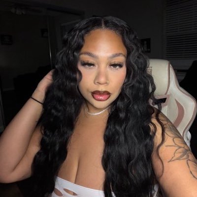 honeyttheater's profile picture