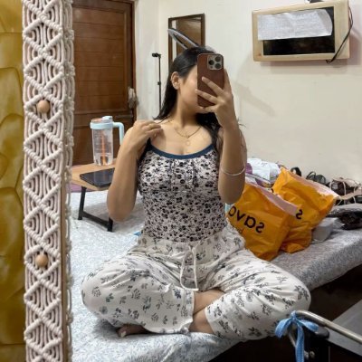 shreya's profile picture
