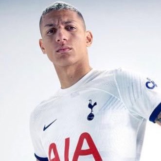 Wojtek🇫🇷's profile picture