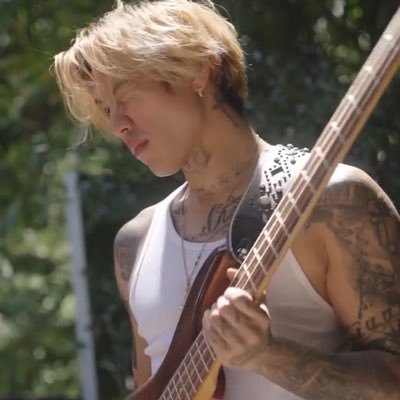 ck1verse's profile picture