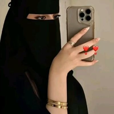 F8r9C11611's profile picture