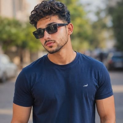 👑𝑰𝑩𝑹𝑨𝑨𝑯𝑰𝑴 KHAN✨'s profile picture