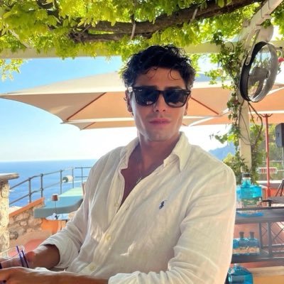 emirhan's profile picture