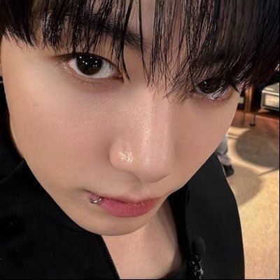 9597THVJK's profile picture