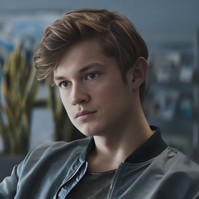 ๐จ๐๐๐๐๐๐ฆญ's profile picture