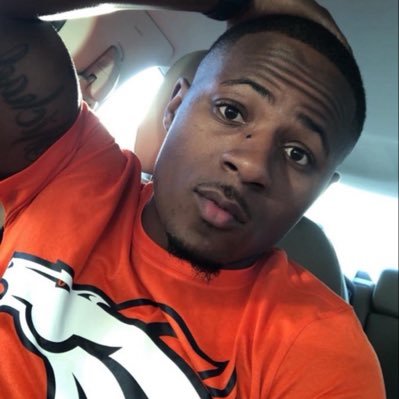 lampwitdamole's profile picture
