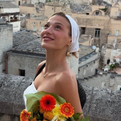 Meyra's profile picture
