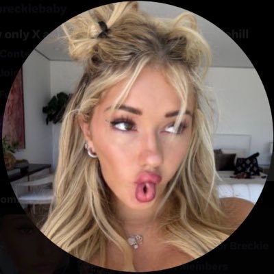 Breckiee's profile picture
