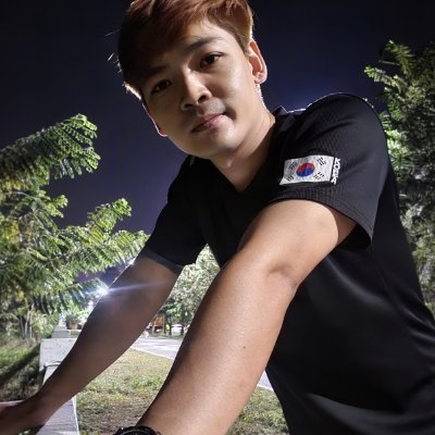 Dec's profile picture