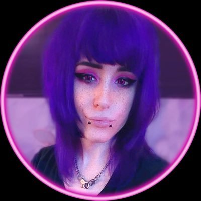 devilpuppi's profile picture