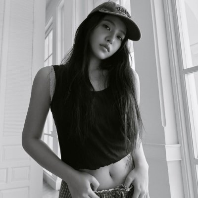 ♡ KIMYERIM-김예림 🕊️'s profile picture