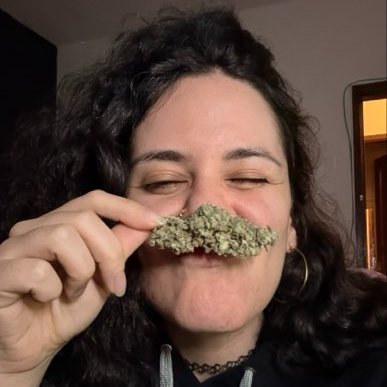 nahbrisaaaa's profile picture
