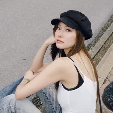 Bluebybell12's profile picture