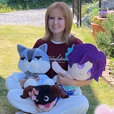 Final Fantasy Mama/ DeepSpace Drama ⭐️'s profile picture