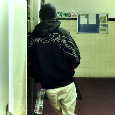 tadedust's profile picture