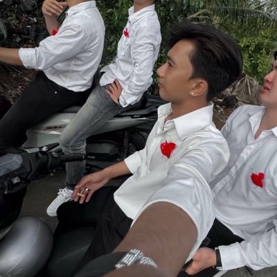 GẠ TRAI JET JET MAN's profile picture