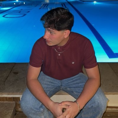efecinho's profile picture