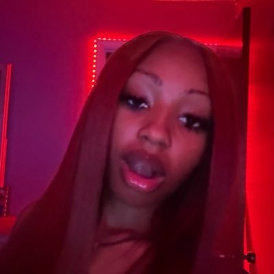 Im 5️⃣'s profile picture