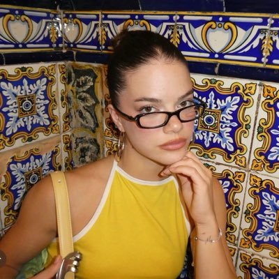 emi ✧˖°.'s profile picture