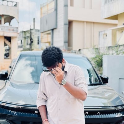 Vignesh 🤍's profile picture