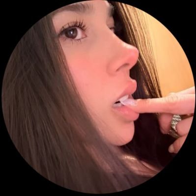 lisa's profile picture