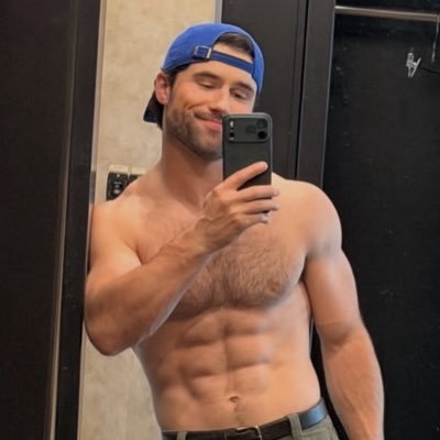 WreckitRaf 🫐🍌's profile picture