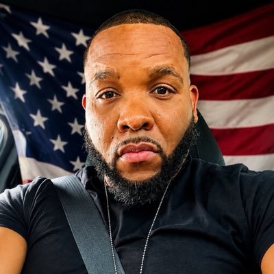 Mitch🇺🇸's profile picture