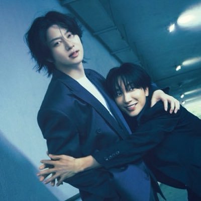 starlighteuk's profile picture