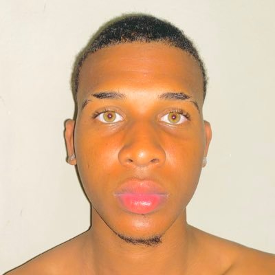 yvlioon's profile picture