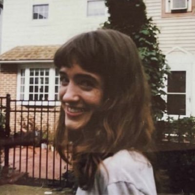 tab 𑣲 noodly and nerdy 𓂃𓂃𓂃's profile picture