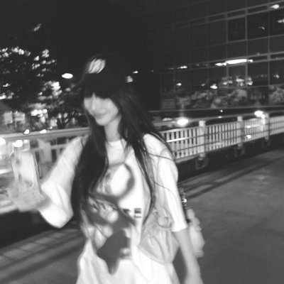 pastloverwarm_'s profile picture