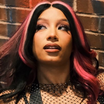 𝓜𝓞𝓝É ᥫ᭡'s profile picture