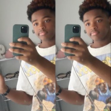 KING's profile picture