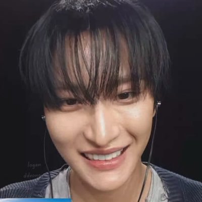 logan โกs seonghwa's profile picture