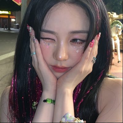 NŁT ぽめちゃん's profile picture