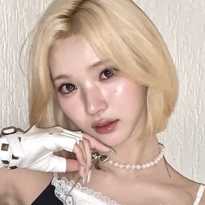 𝓙.'s profile picture