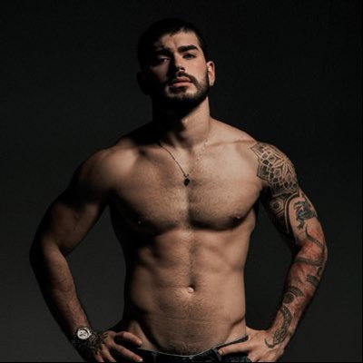 Powerful's profile picture