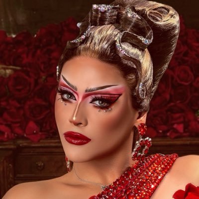 Mariana Stars. ❤️🌹🐍💫's profile picture