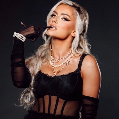 hourlymonroe's profile picture