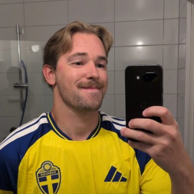 xhejthor's profile picture