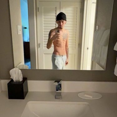 bigdickgioguapo's profile picture