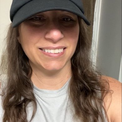 Lyndsey, RN 💜🐭's profile picture