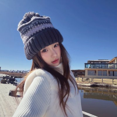 深圳&东莞萝莉-不穿丝袜 不吃香菜's profile picture