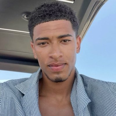judehour's profile picture