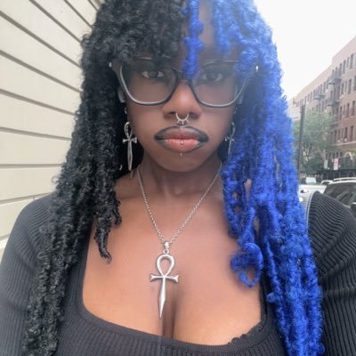 theehellpriest's profile picture