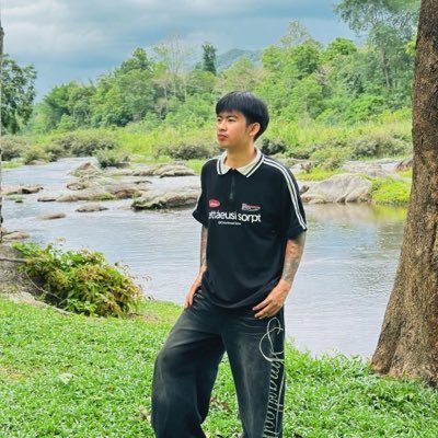 เสร็จ สิ้น's profile picture