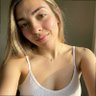 Sof b,'s profile picture