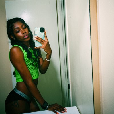 TsSlim 🇯🇲🇦🇬🏳️⚧️🎀's profile picture